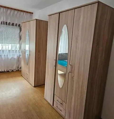 Monteurzimmer Bei Trier,schweich,foehren Apartamento *